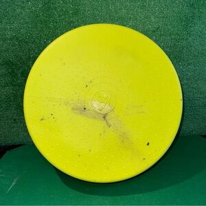 Zumba Fitness Step Up Riser Aerobic Round Plastic Lime Green Platform Step